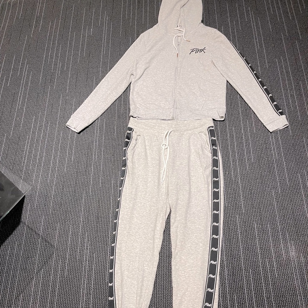 COPY - PINK Victoria Secret logo track suit size medium